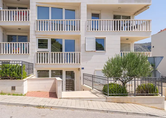 Apartment Apollo In Dubrovnik With Sea View